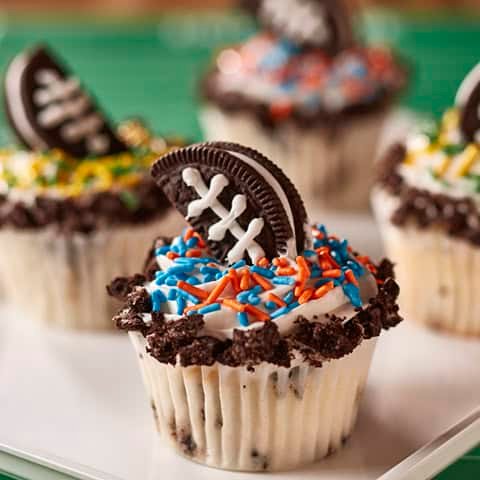 85 Fun Easy Cupcake Decorating Ideas 89 91d09367 509d 4f32 af21 097a8d9f7169