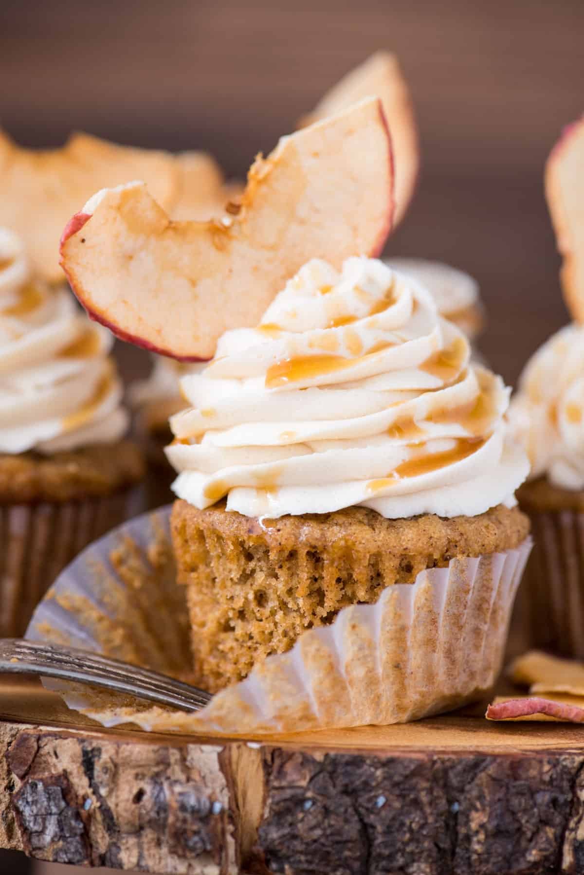 85 Fun Easy Cupcake Decorating Ideas 44 Apple Spice Cupcakes 14