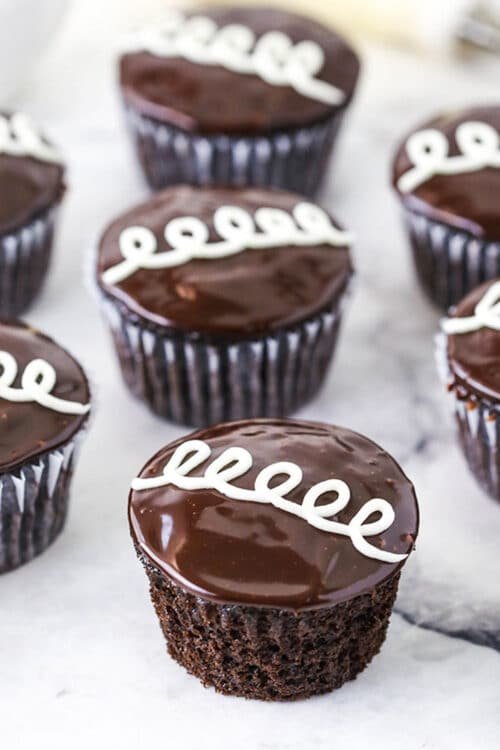85 Fun Easy Cupcake Decorating Ideas 72 Homemade Hostess Cupcakes4