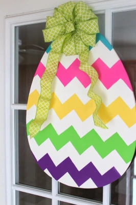 14. Easter Egg Door Hanger